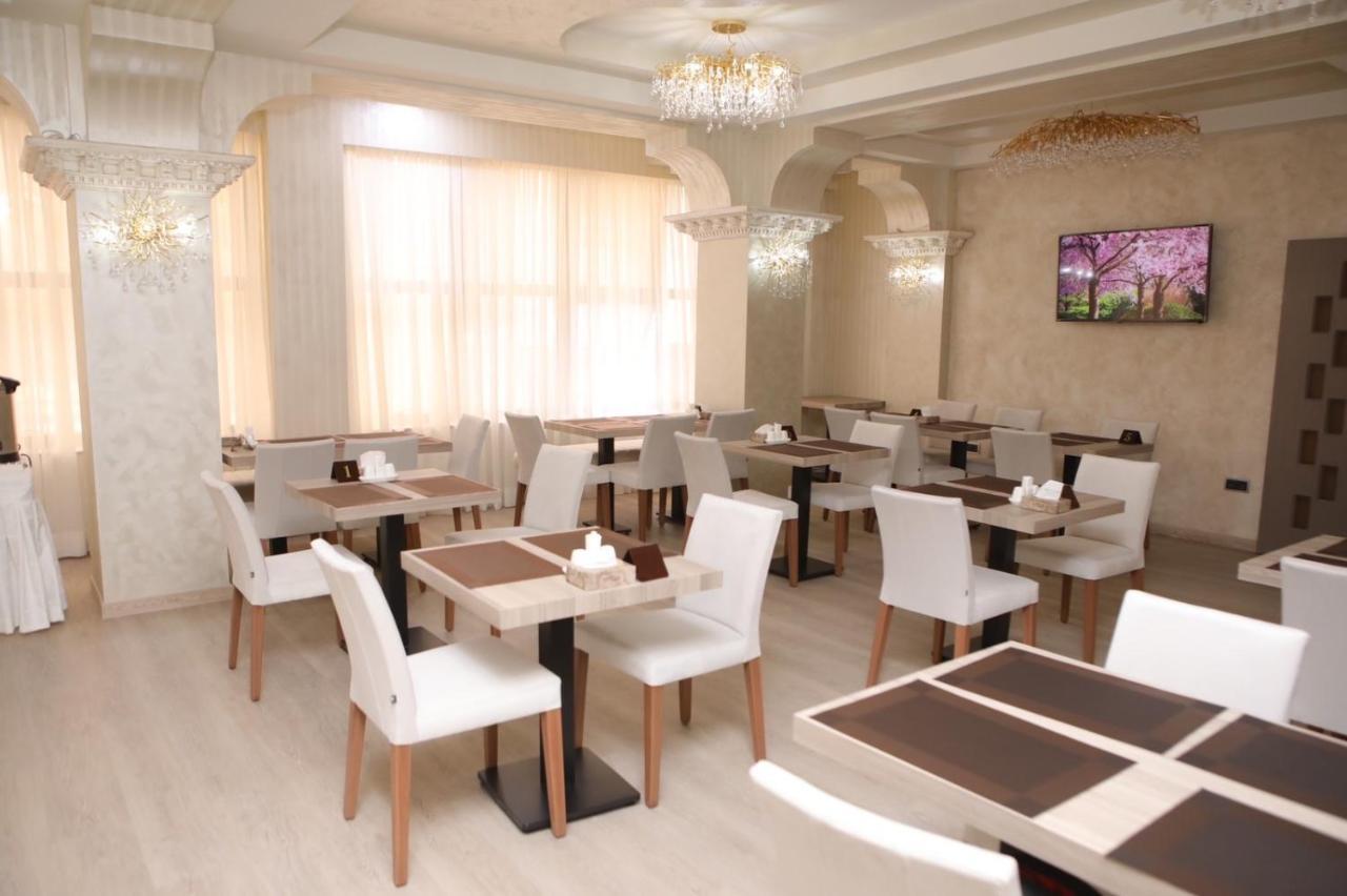 Anga Yerevan Hotel Exterior foto